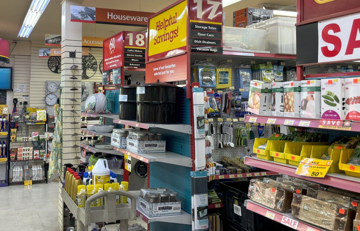 Picture of a housewares aisle in a Home Hardware Store.