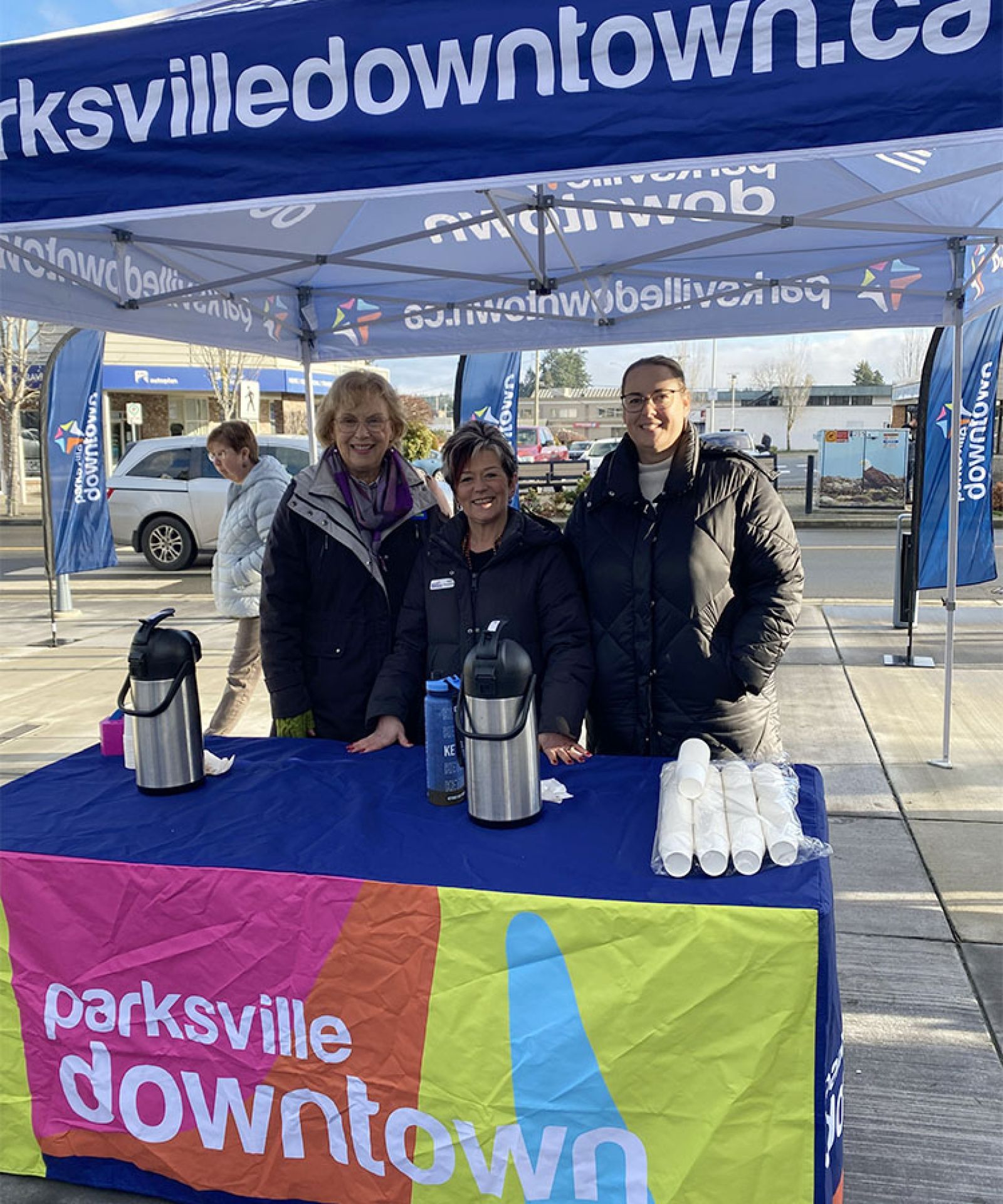 Group of volunteers at Parksville Downtown booth