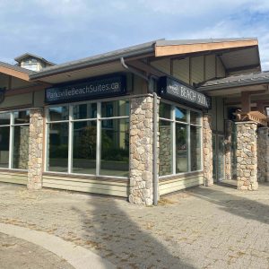 Parksville Beach Suites
