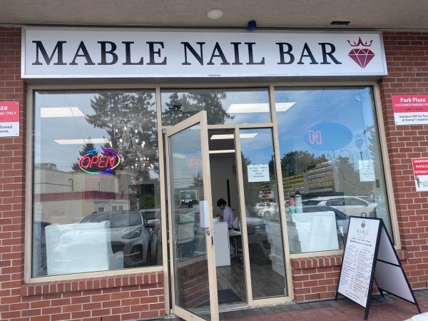 marble nail bar