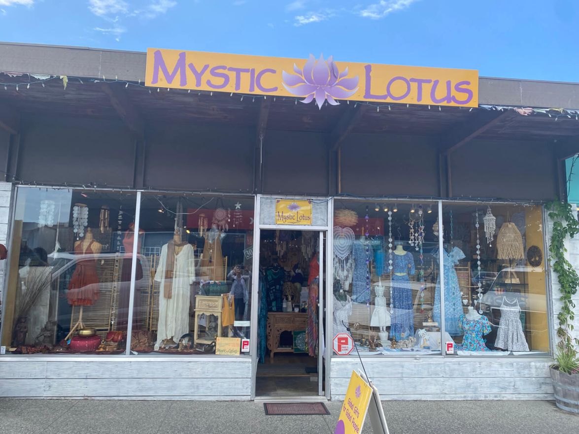 mystic lotus